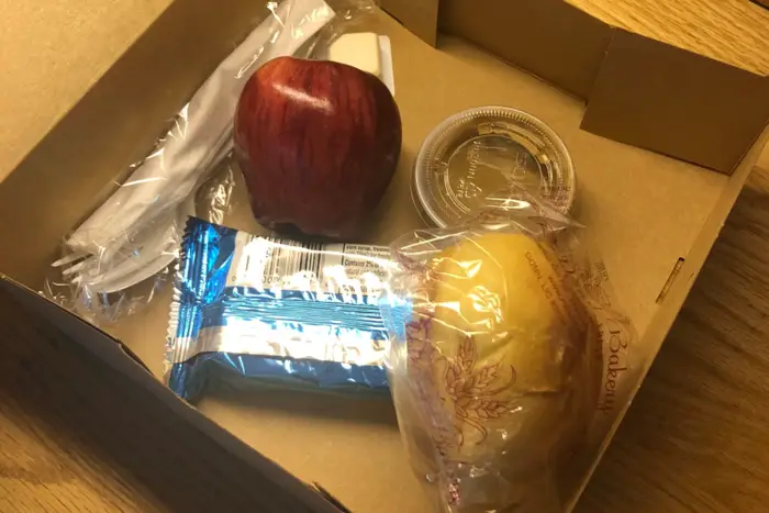 A photo of a sad NYU meal for quarantined student